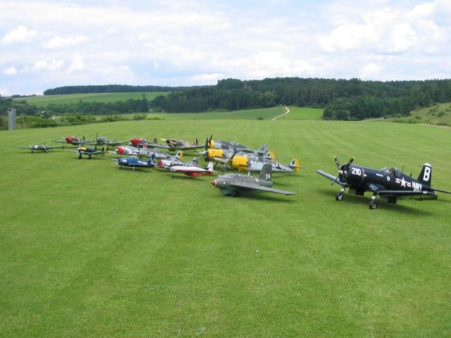 warbirdtreffen-parade (42).jpg